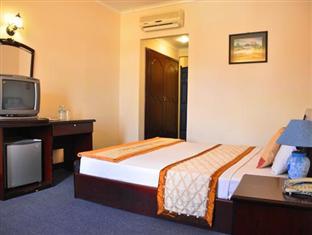Ha Tien Hotel מראה חיצוני תמונה